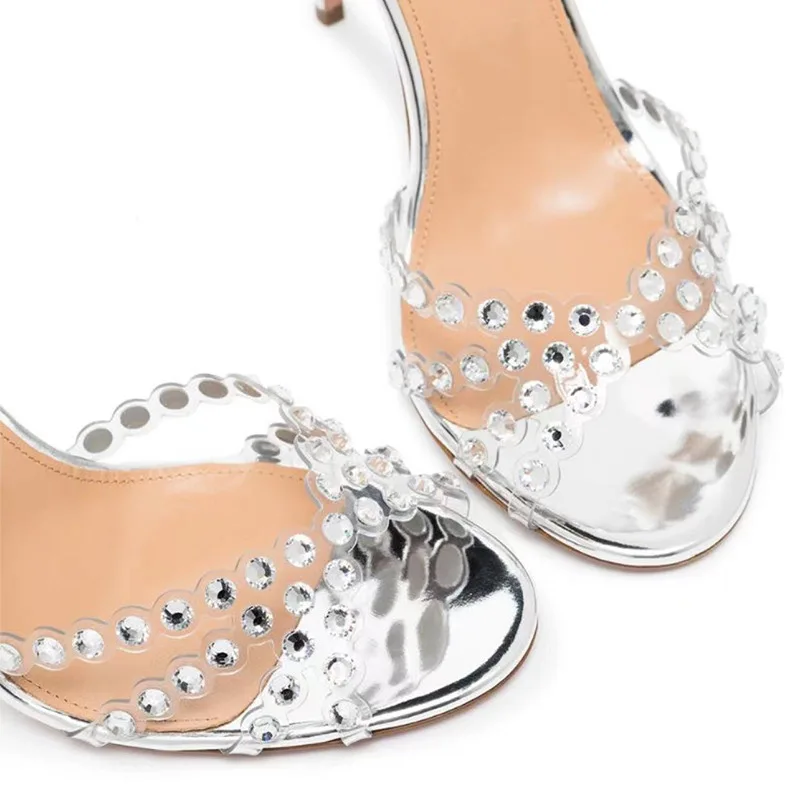 Socialite Plus Size Silver Hee - огляд і ціна Rhinestone Sandal Women
